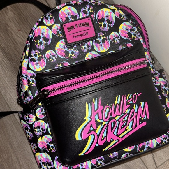 Howl-O-Scream Loungefly - Picture 6 of 8